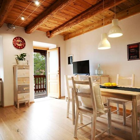 Matijevi Apartments Систияна Екстериор снимка