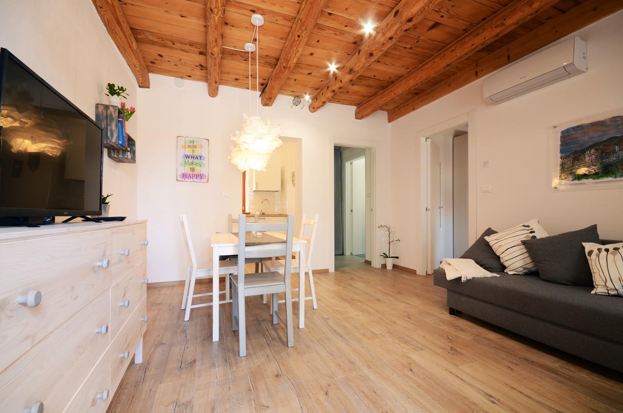 Matijevi Apartments Систияна Екстериор снимка
