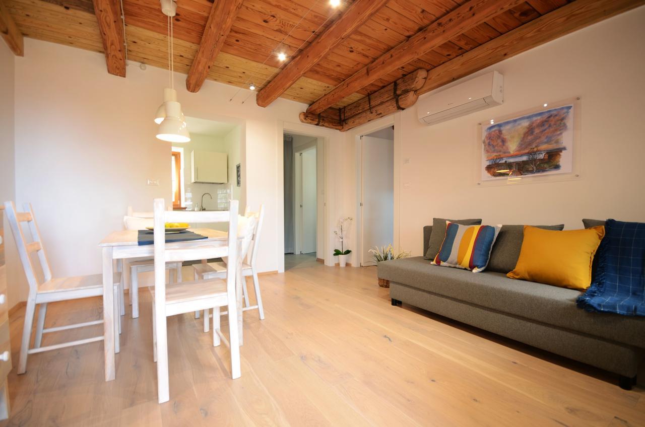 Matijevi Apartments Систияна Екстериор снимка
