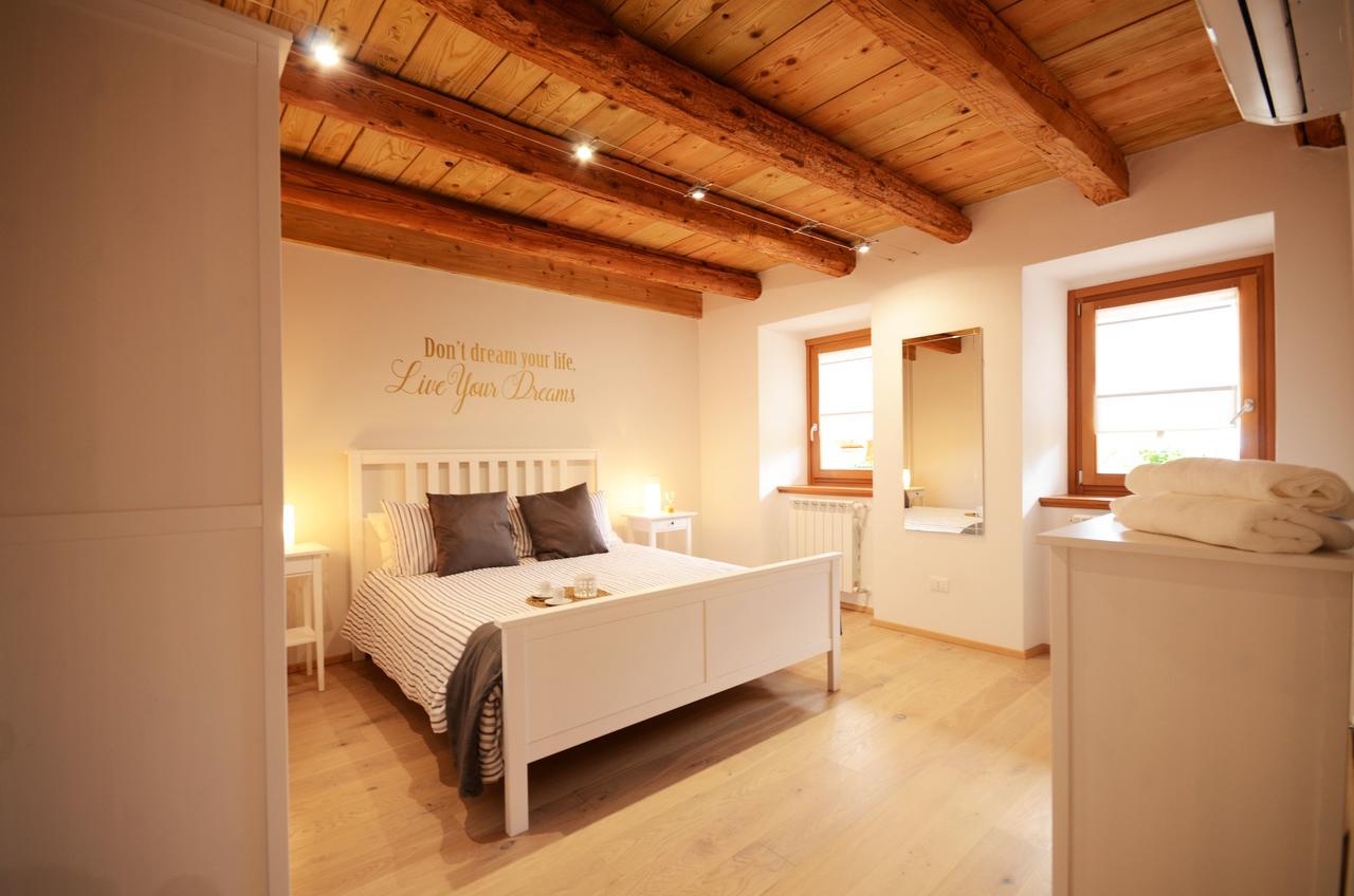 Matijevi Apartments Систияна Екстериор снимка